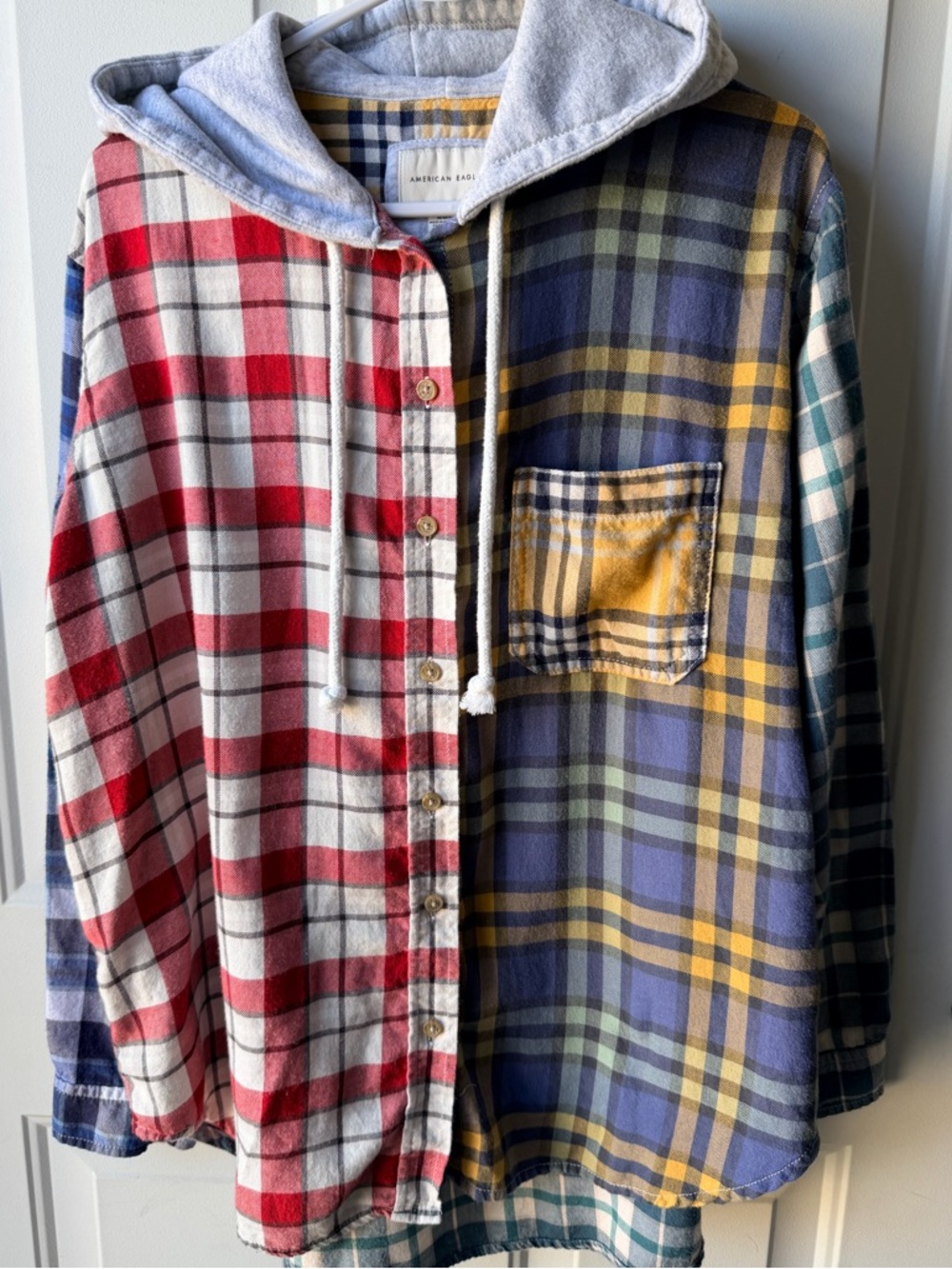 American Eagle Mixed Plaid Hooded Flannel Button Up Shirt - Women Medium